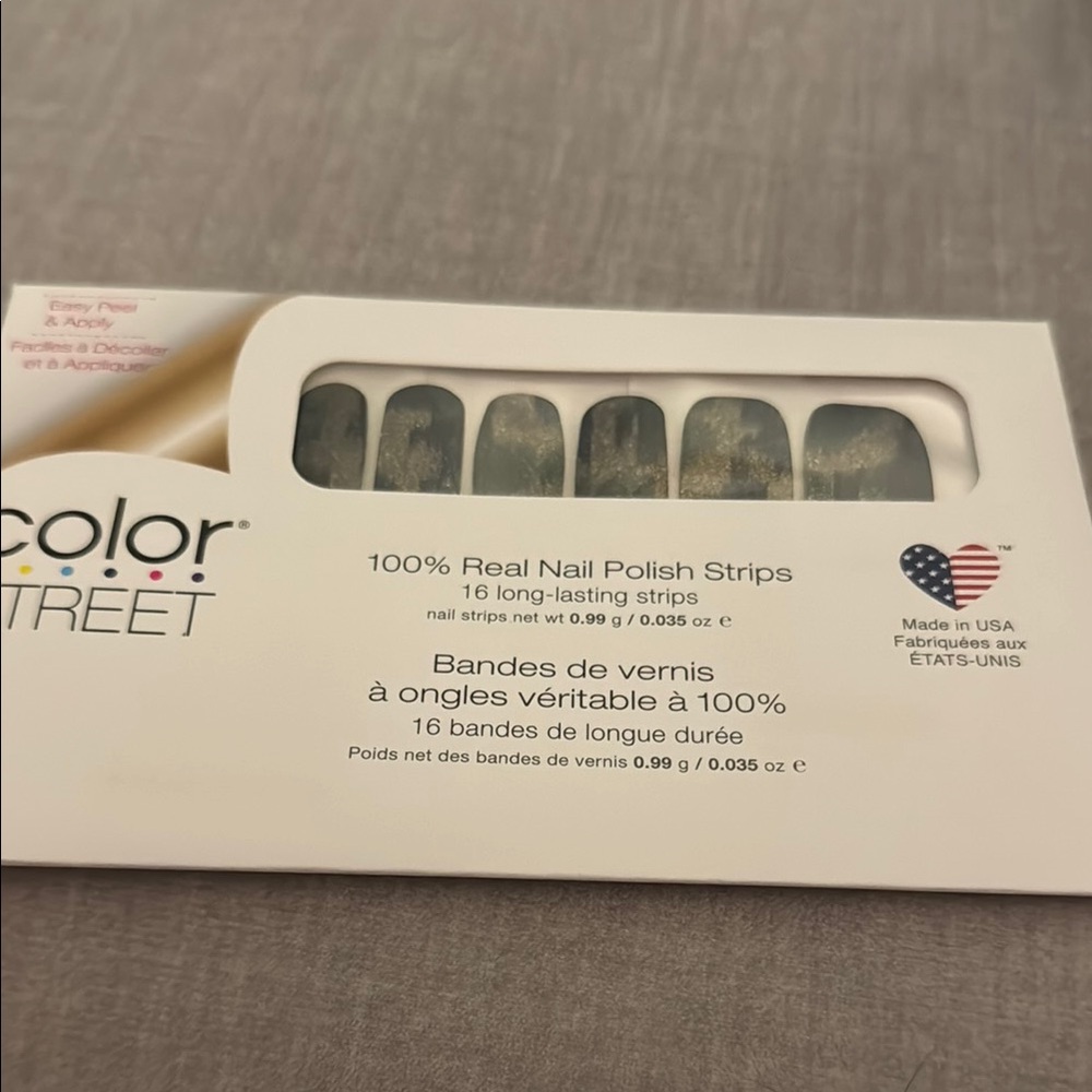 Color Street Nail Polish Strips
Runway Lame